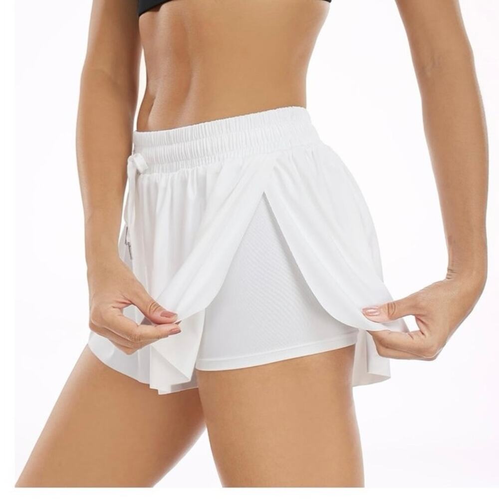 White Butterfly Running Shorts XS Flowy Tulip Gym Tennis Y2K Activewear Pocket